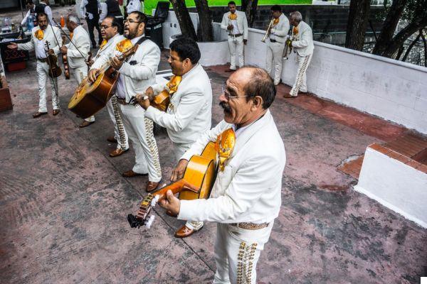 Chanteurs de musique populaire mexicaine